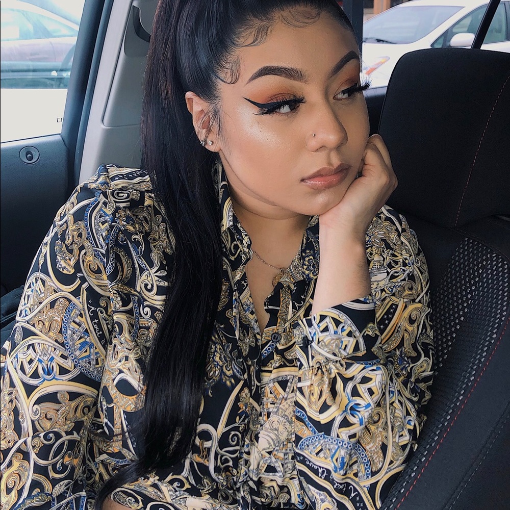 VERSACE VIBES TOP - Picture 2 of 3